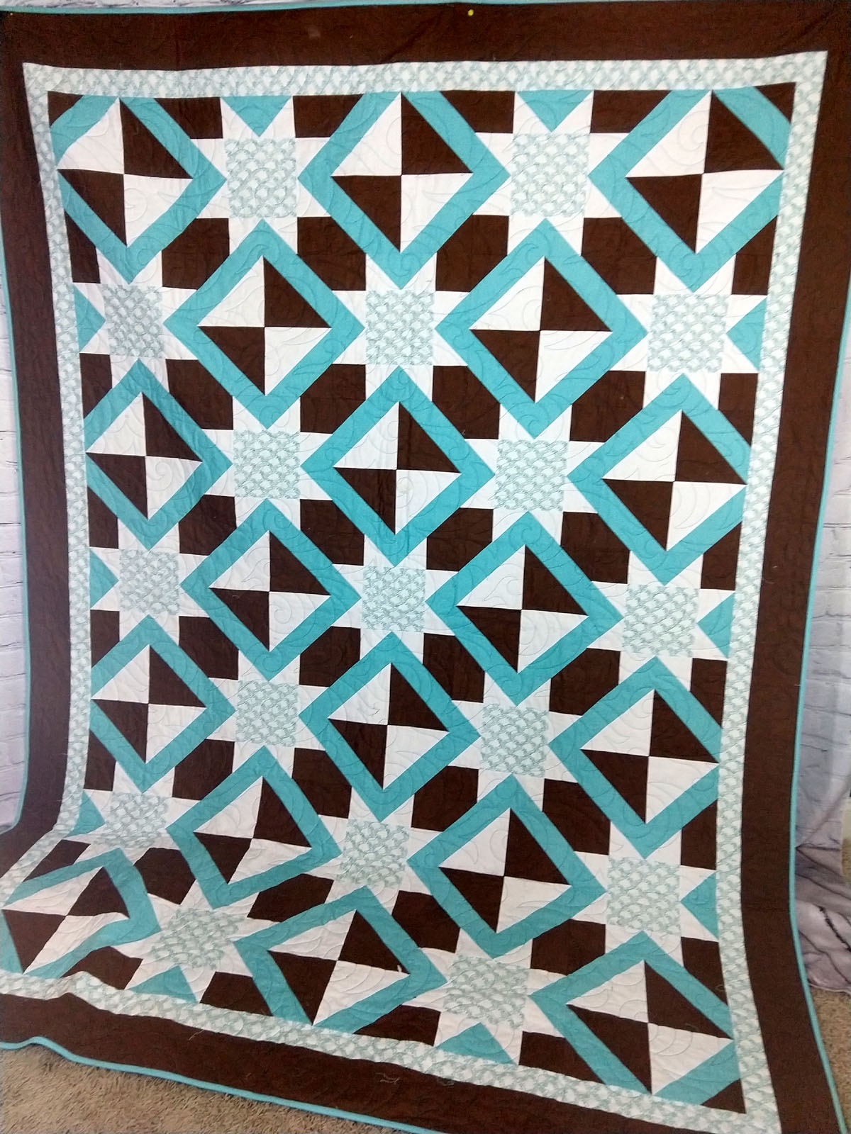 bl-164-maddie-quilt-pattern-3-sizes-easy-accuquilt-friendly-pattern-pdf-beaquilter